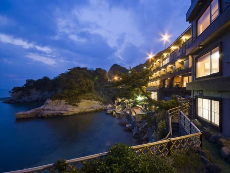Hotel Umibenokakureyu Seiryu à Nishiizu Extérieur photo